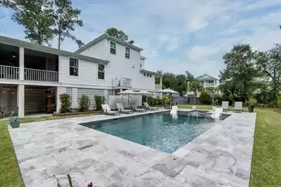 1531 Lakeshore Drive N, Mount Pleasant, SC 29466 - Photo 70