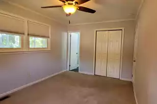 1251 Greenfield Pl, Hanahan, SC 29410 - Photo 10