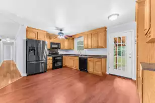 1251 Greenfield Pl, Hanahan, SC 29410 - Photo 6