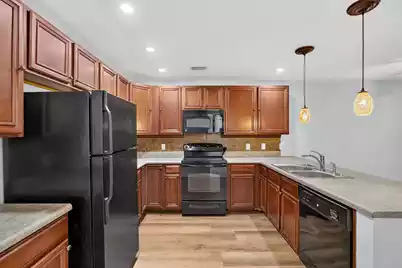 2862 Mackenzie Court, Mount Pleasant, SC 29466 - Photo 8
