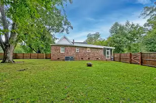 633 Gahagan Rd, Summerville, SC 29485 - Photo 36
