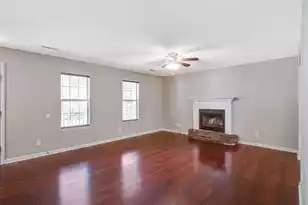 117 Apache Dr, Summerville, SC 29483 - Photo 4