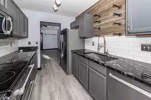 7883 Park Gate Dr, North Charleston, SC 29418 - Photo 8
