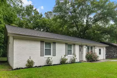 120 Lisa Drive, Summerville, SC 29485 - Photo 4