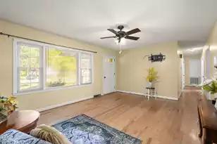 303 Hutson Dr, Summerville, SC 29483 - Photo 6