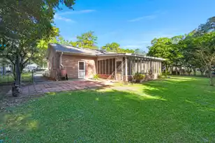 303 Hutson Dr, Summerville, SC 29483 - Photo 28