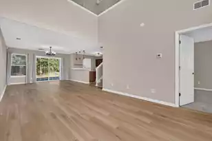 9032 Maple Grove Dr, Summerville, SC 29485 - Photo 6