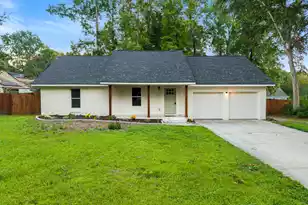 106 Glebe Rd, Summerville, SC 29485 - Photo 2