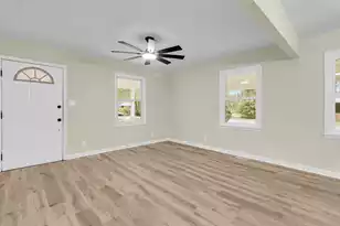 110 King St, Walterboro, SC 29488 - Photo 14