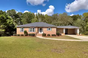 1435 Peggy Ln, Manning, SC 29102 - Photo 1