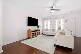 233 Bennett Ln, Summerville, SC 29483 - Photo 6