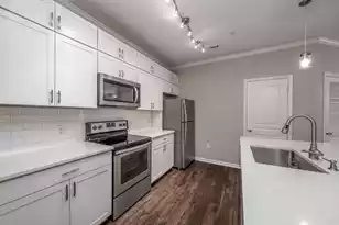 300 Bucksley Ln, Charleston, SC 29492 - Photo 6