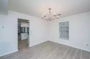 1409 Topaz Dr, Mount Pleasant, SC 29466 - Photo 12