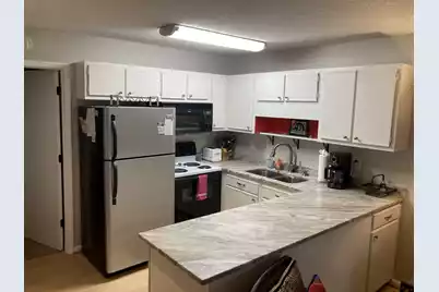 2057 Middle Street #Apt 5, Sullivans Island, SC 29482 - Photo 6