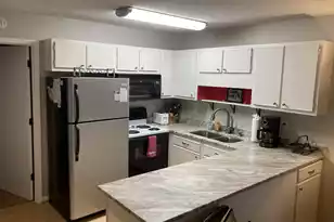 2057 Middle St #5, Sullivans Island, SC 29482 - Photo 6
