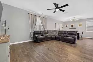 225 Sedona Dr, Summerville, SC 29486 - Photo 6
