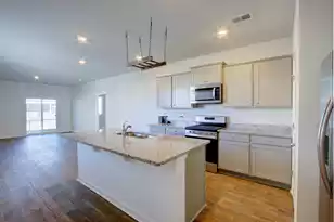 414 Eastern Pne Dr, Summerville, SC 29486 - Photo 4