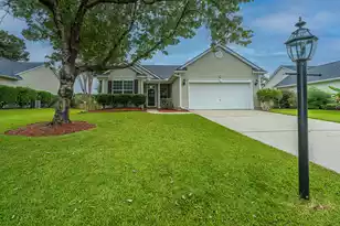 110 Cabrill Dr, Charleston, SC 29414 - Photo 2