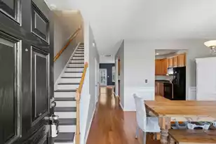 905 Hemingway Cir, Summerville, SC 29483 - Photo 2