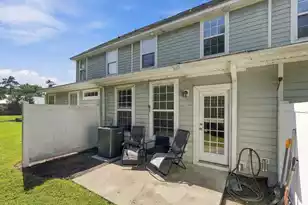 905 Hemingway Cir, Summerville, SC 29483 - Photo 6