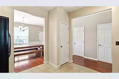 905 Hemingway Circle, Summerville, SC 29483 - Photo 4