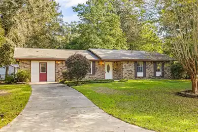107 Bristow Drive, Summerville, SC 29483 - Photo 1
