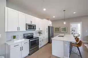 70 Carolina St, Charleston, SC 29403 - Photo 4