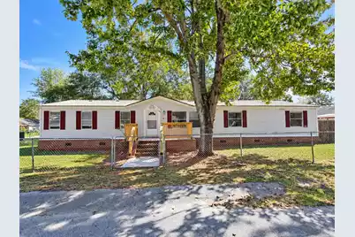401 Dubois Street, Bonneau, SC 29431 - Photo 2