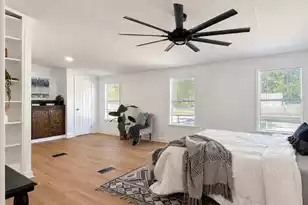 401 Dubois St, Bonneau, SC 29431 - Photo 26