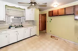 1538 Bexley St, North Charleston, SC 29405 - Photo 8