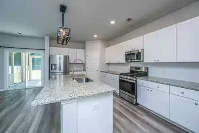 573 Spanish Wells Road, Summerville, SC 29486 - Photo 12