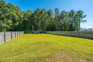 573 Spanish Wells Rd, Summerville, SC 29486 - Photo 38
