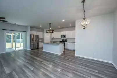 573 Spanish Wells Road, Summerville, SC 29486 - Photo 4