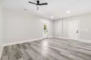730 Anderson St, Kingstree, SC 29556 - Photo 6