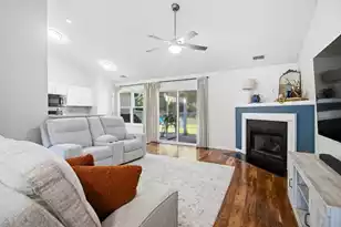 592 Hainsworth Dr, Charleston, SC 29414 - Photo 8