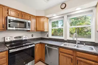 1406 Diamond Boulevard, Mount Pleasant, SC 29466 - Photo 10