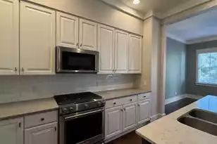 115 Wappoo Landing Cir #17, Charleston, SC 29412 - Photo 12