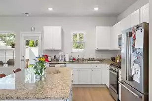 4023 Associate Dr E, North Charleston, SC 29418 - Photo 10