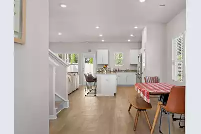4023 Associate Drive E, North Charleston, SC 29418 - Photo 2