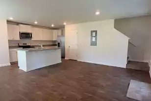 214 Spencer Cir, Summerville, SC 29485 - Photo 8