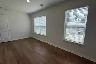 214 Spencer Cir, Summerville, SC 29485 - Photo 4