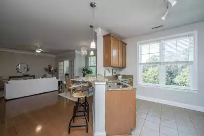 2000 Belle Isle Avenue #304, Mount Pleasant, SC 29464 - Photo 10