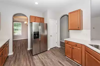 2424 Stadium Drive, North Charleston, SC 29406 - Photo 10