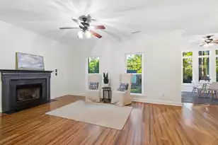 305 Gleneagles Dr, Summerville, SC 29483 - Photo 10