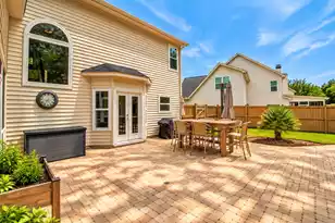 1877 Bairds Cove, Charleston, SC 29414 - Photo 20