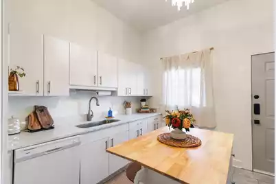 201 Broad Street #2, Charleston, SC 29401 - Photo 12