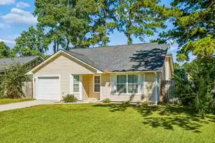122 Cambridge Rd, Summerville, SC 29486 - Photo 4