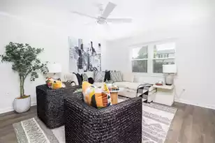 415 Parkdale Dr #Apt 2F, Charleston, SC 29414 - Photo 2