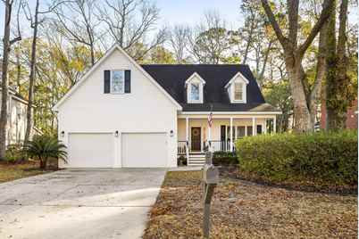 2075 Middleburg Lane, Mount Pleasant, SC 29464 - Photo 1