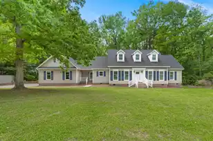 1524 Lee Blvd, Orangeburg, SC 29118 - Photo 1